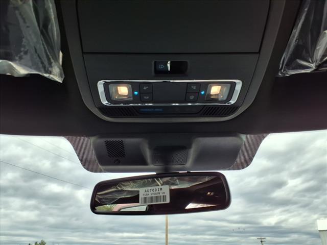 2025 Ford F-150 LARIAT 4WD SuperCrew 5.5 Box - Photo 8