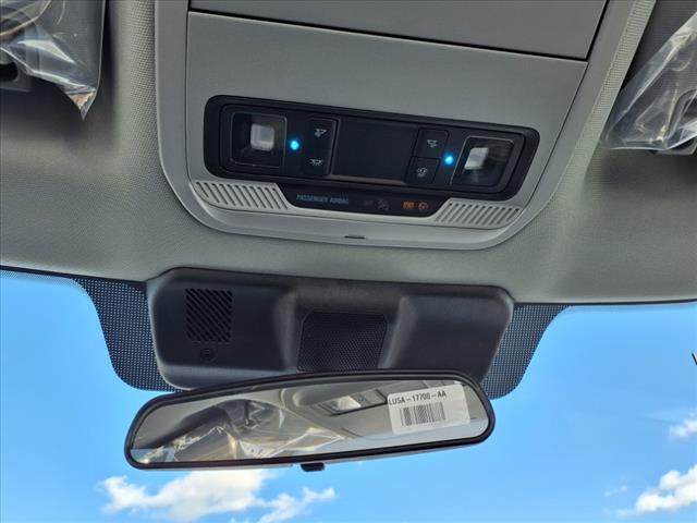2025 Ford F-350 Super Duty XL - Photo 8