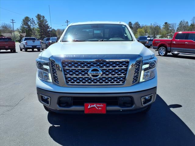 2019 Nissan Titan Platinum - Photo 9
