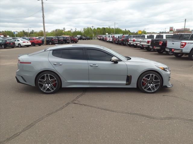 2022 Kia Stinger GT1 - Photo 9