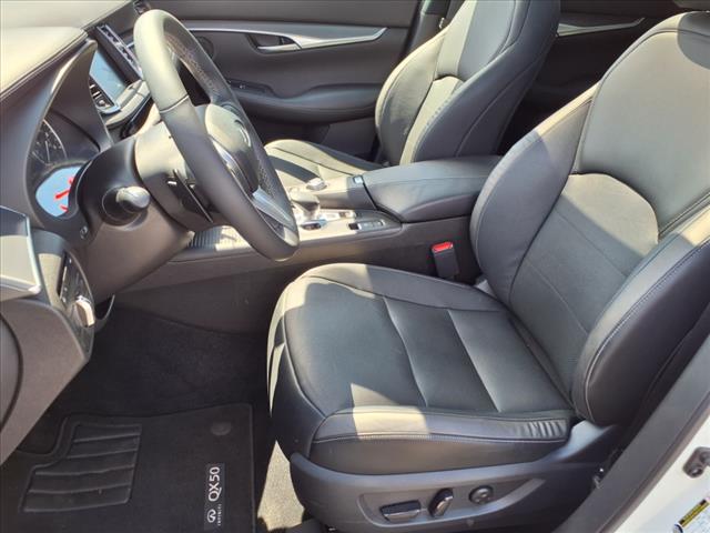 2022 INFINITI QX50 Luxe