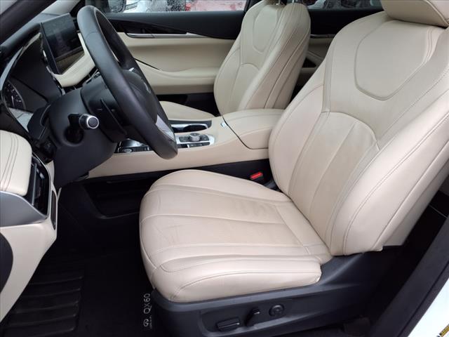 2022 INFINITI QX60 Pure