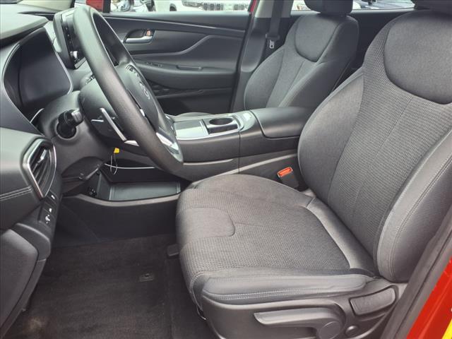2022 Hyundai SANTA FE SE