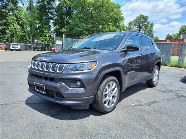 2022 Jeep Compass Latitude Lux