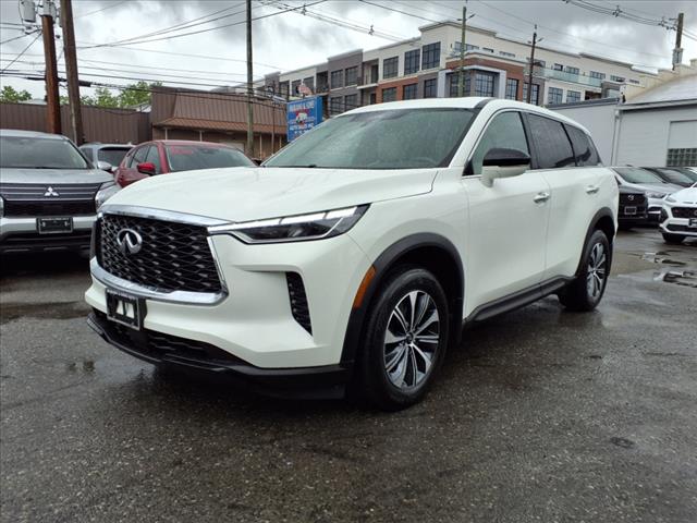 2022 INFINITI QX60 Pure