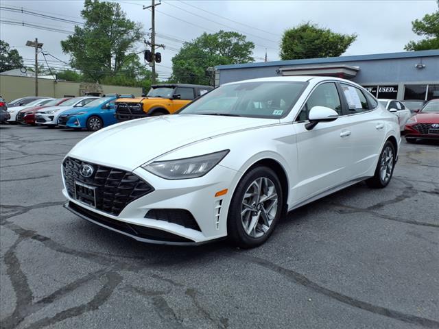 2022 Hyundai SONATA SEL