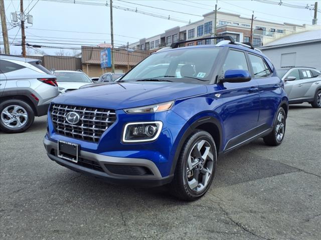 2022 Hyundai VENUE Limited