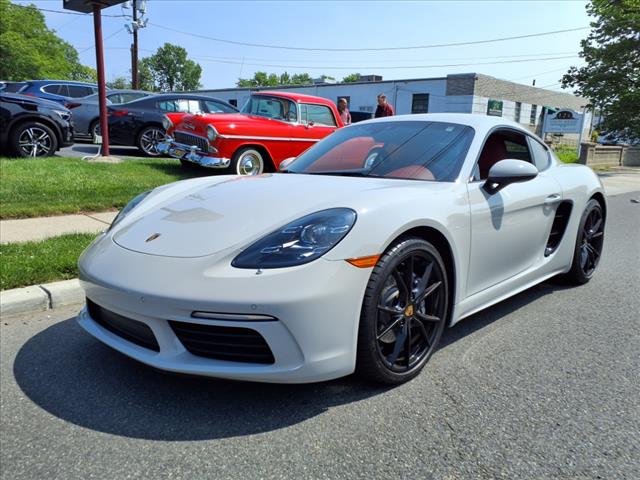 2019 Porsche 718 Cayman Base