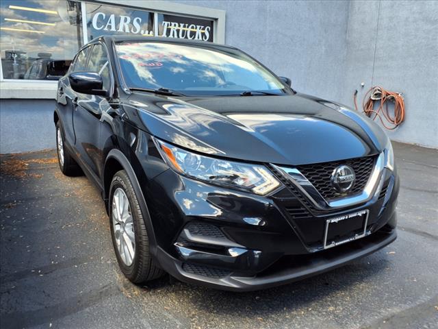 2022 Nissan Rogue Sport S