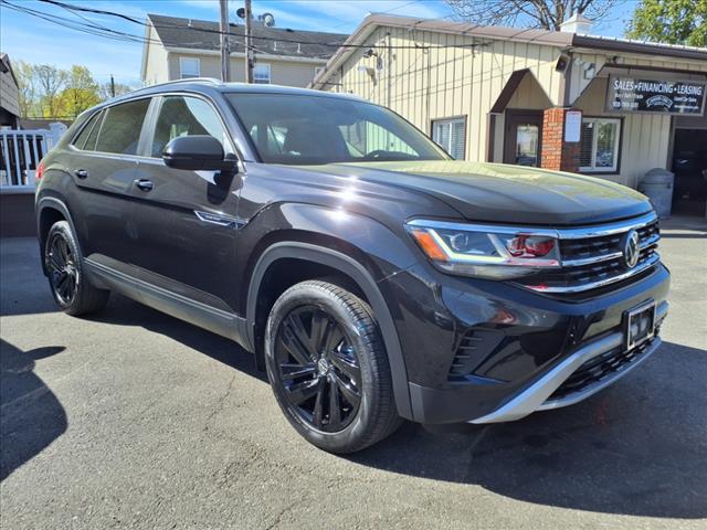 2022 Volkswagen Atlas Cross Sport SE 4Motion