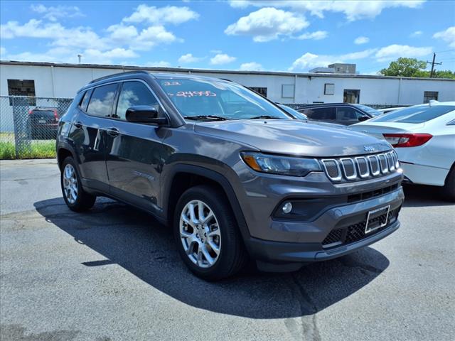 2022 Jeep Compass Latitude Lux