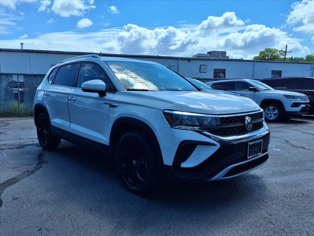 2022 Volkswagen Taos SE 4Motion