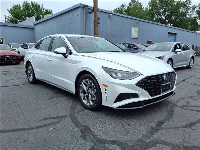 2022 Hyundai SONATA SEL