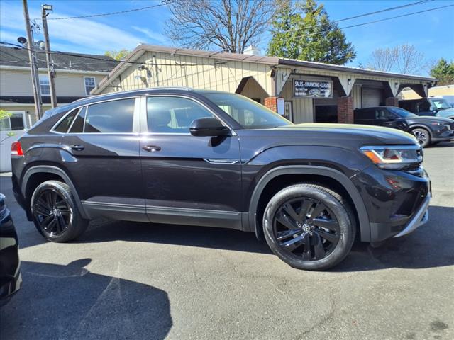 2022 Volkswagen Atlas Cross Sport SE 4Motion