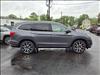 2022 Honda Pilot Touring w/Rear Captain's Chairs