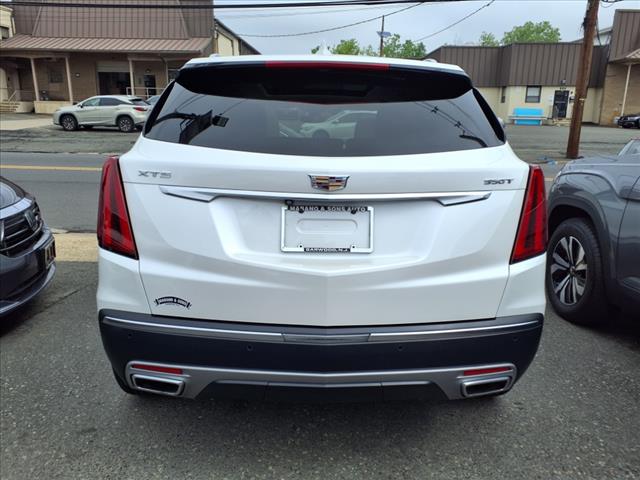 2021 Cadillac XT5 Premium Luxury