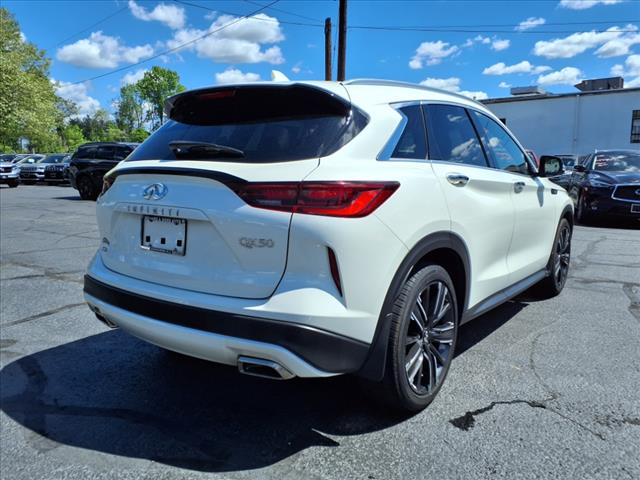 2022 INFINITI QX50 Luxe