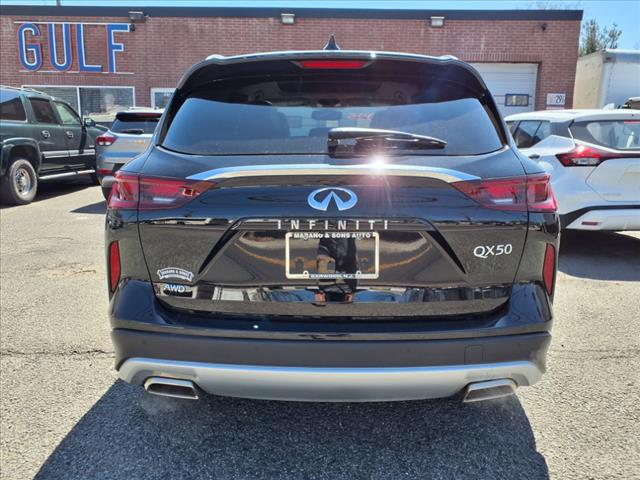 2022 INFINITI QX50 Luxe