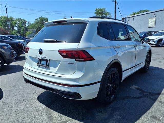 2022 Volkswagen Tiguan SE R-Line Black 4Motion