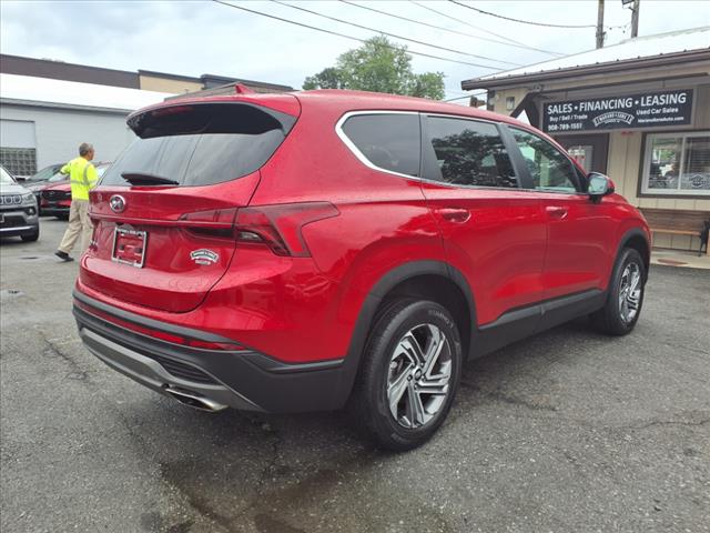 2022 Hyundai SANTA FE SE