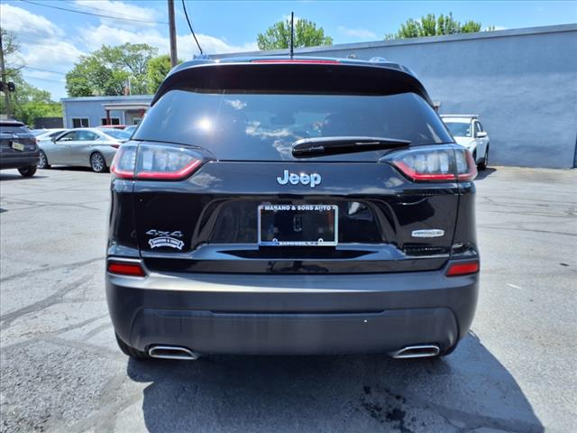 2022 Jeep Cherokee Latitude Lux