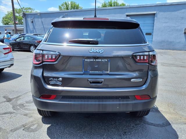2022 Jeep Compass Latitude Lux