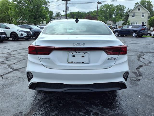 2024 Kia Forte LX