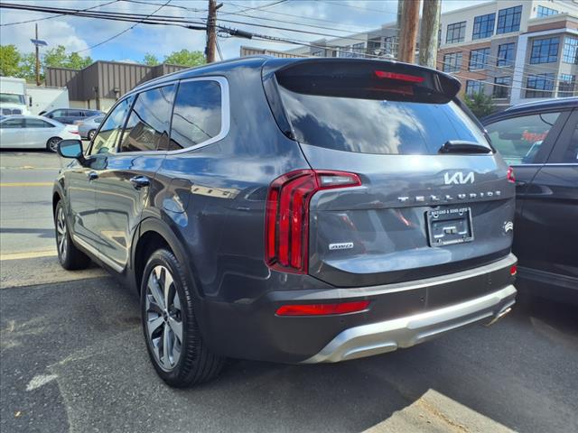 2022 Kia Telluride S