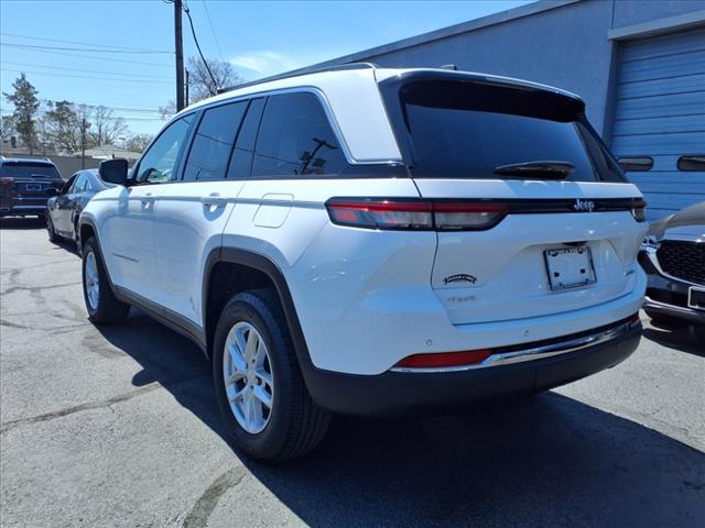 2023 Jeep Grand Cherokee Laredo