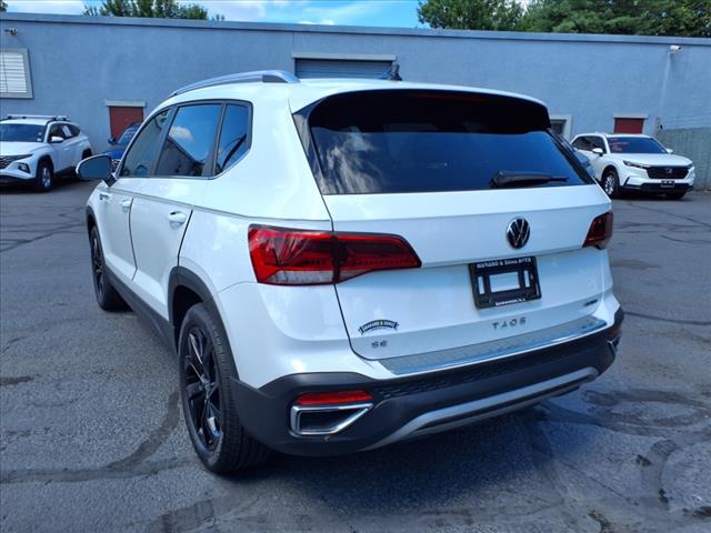2022 Volkswagen Taos SE 4Motion