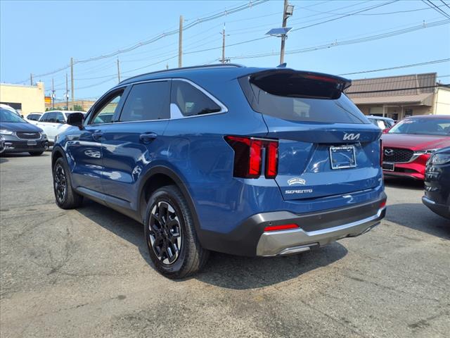 2024 Kia Sorento S