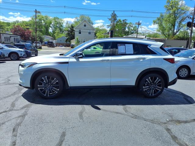 2022 INFINITI QX50 Luxe