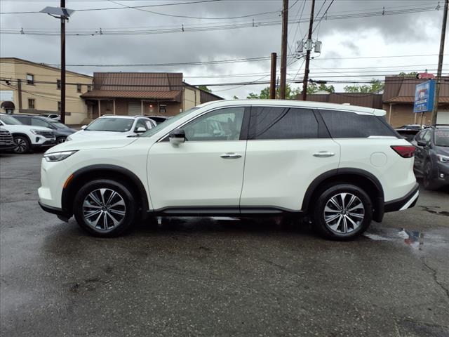 2022 INFINITI QX60 Pure