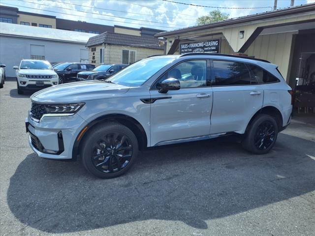 2022 Kia Sorento SX