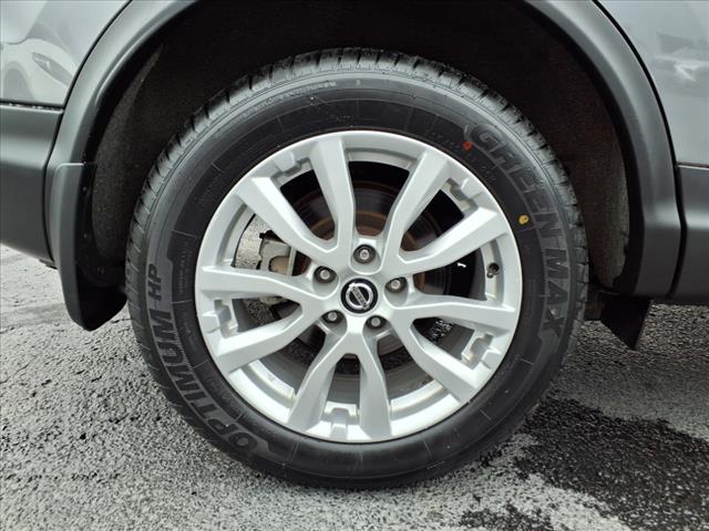 2022 Nissan Rogue Sport S