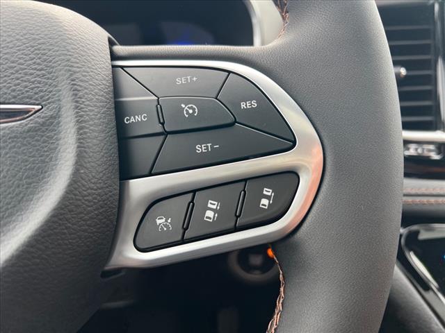 2025 Chrysler Pacifica Pinnacle