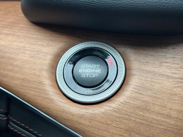 2025 Jeep Grand Cherokee L Summit Reserve