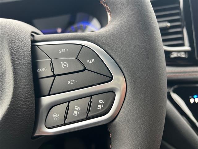 2025 Chrysler Pacifica Pinnacle