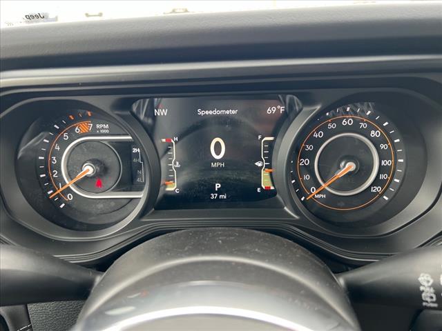 2025 Jeep Wrangler Sahara