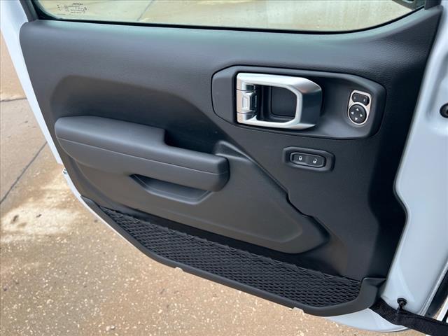 2025 Jeep Gladiator Sport S