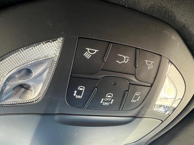 2025 Chrysler Pacifica Pinnacle