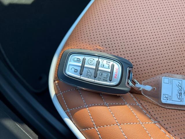 2025 Chrysler Pacifica Pinnacle