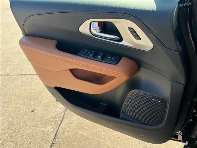 2025 Chrysler Pacifica Pinnacle