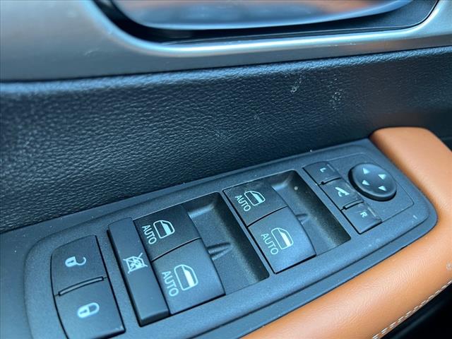 2025 Chrysler Pacifica Pinnacle