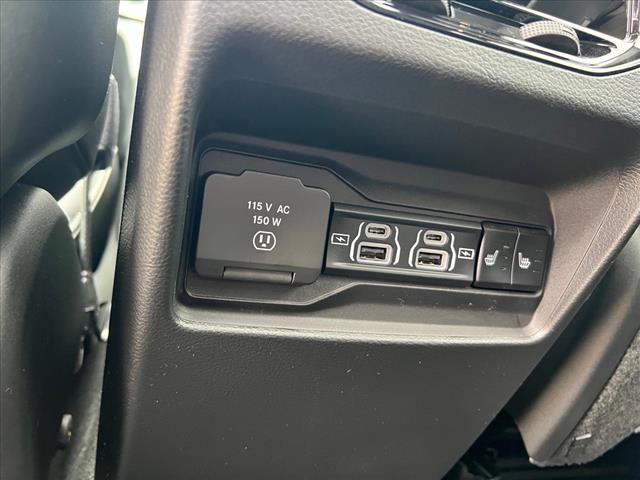 2025 Jeep Grand Cherokee Overland