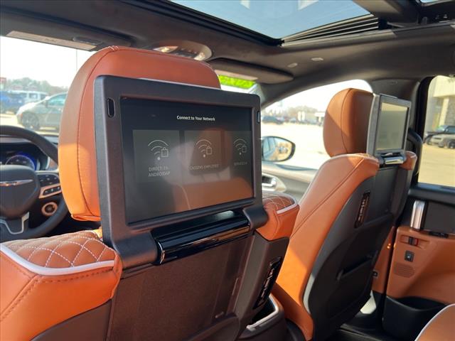 2025 Chrysler Pacifica Pinnacle