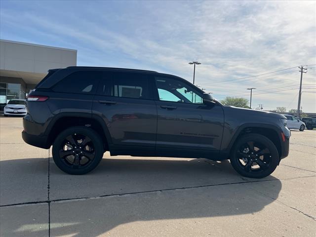 2025 Jeep Grand Cherokee 