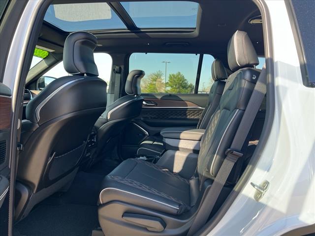2025 Jeep Grand Cherokee L Summit