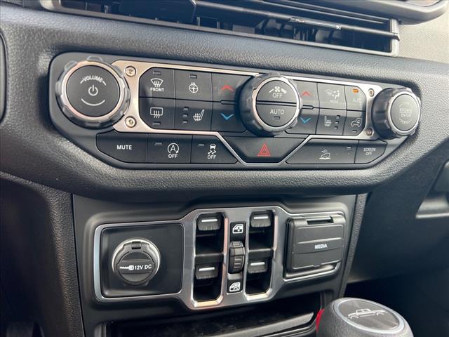 2025 Jeep Gladiator Sport S
