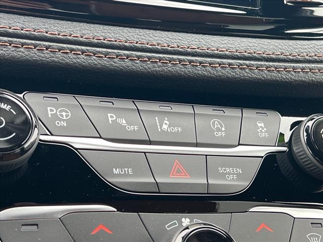 2025 Chrysler Pacifica Pinnacle